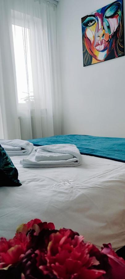 Cosmopolitan Apartament Z Bezplatnym, Prywatnym Parkingiem W Hali Garazowej Торунь Екстер'єр фото
